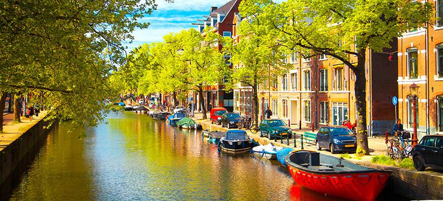 11-Day British Isles Round-trip London: Ireland & Scotland